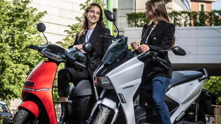 Amidst a thriving electric two-wheeler market, Horwin Italia makes its debut.