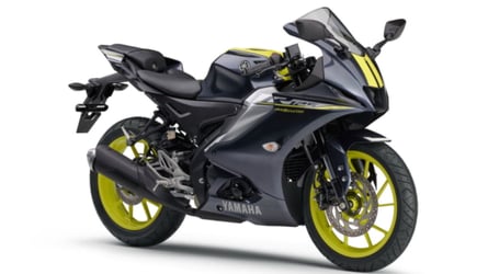 In Japan, Yamaha updates the YZF-R125 and YZF-R15 sportbikes.